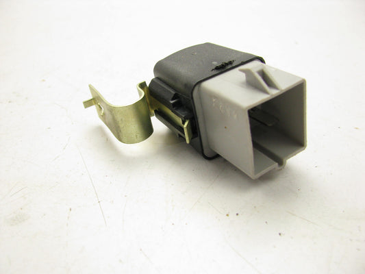 NEW GENUINE Motorcraft DY-438 A/C Compressor Cut-Out Relay E4LY-11433-A
