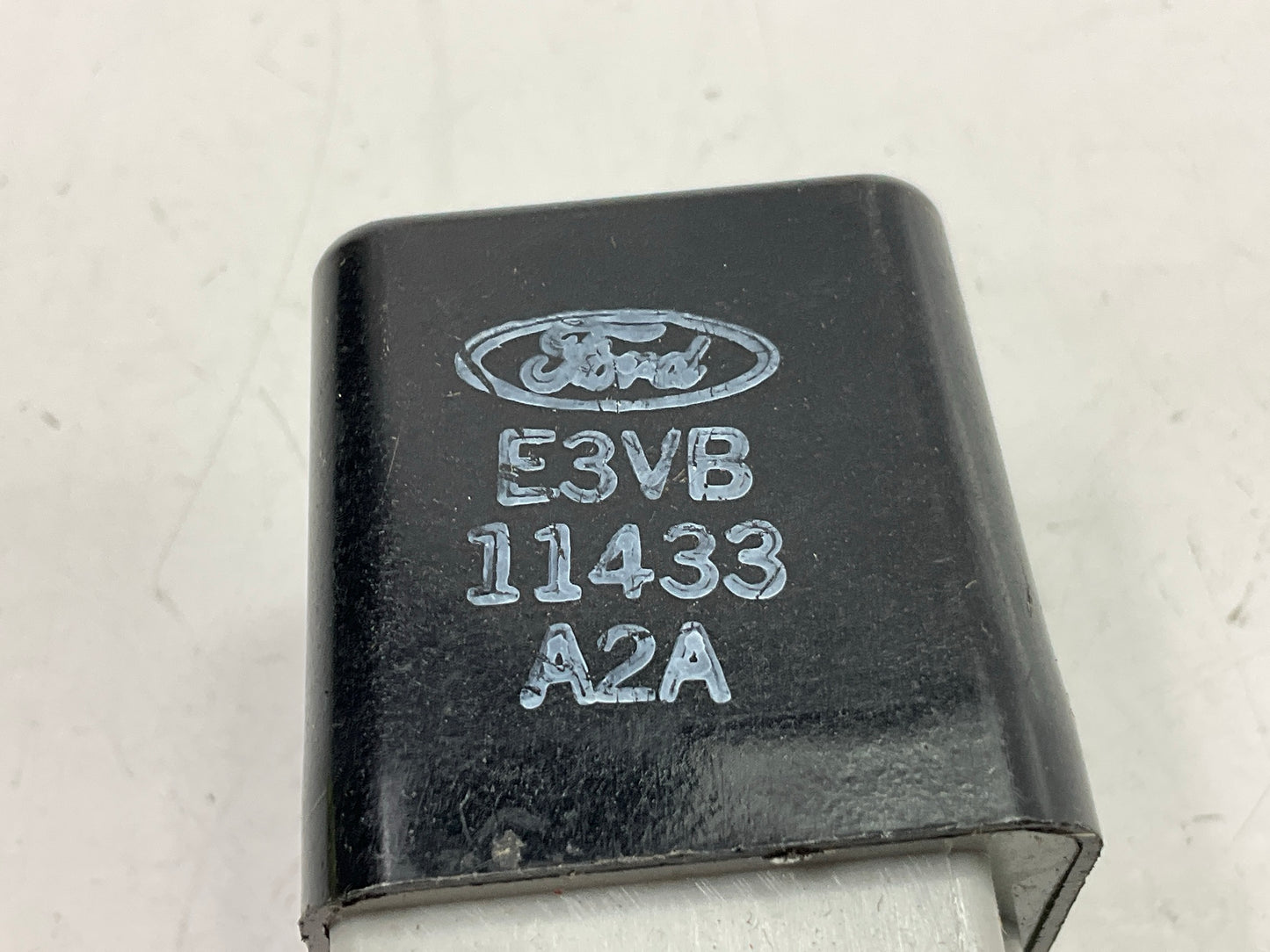 Motorcraft DY396 / E3VZ-11433-A A/C Compressor Cutout Relay