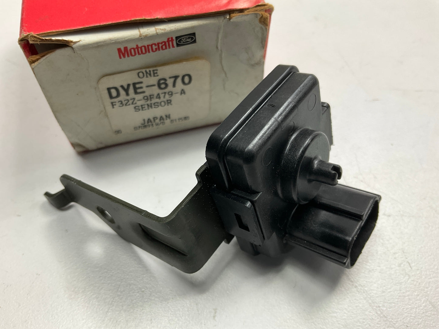 Motorcraft DYE-670 MAP Manifold Absolute Pressure Sensor 1993-95 Ford Probe 2.0L