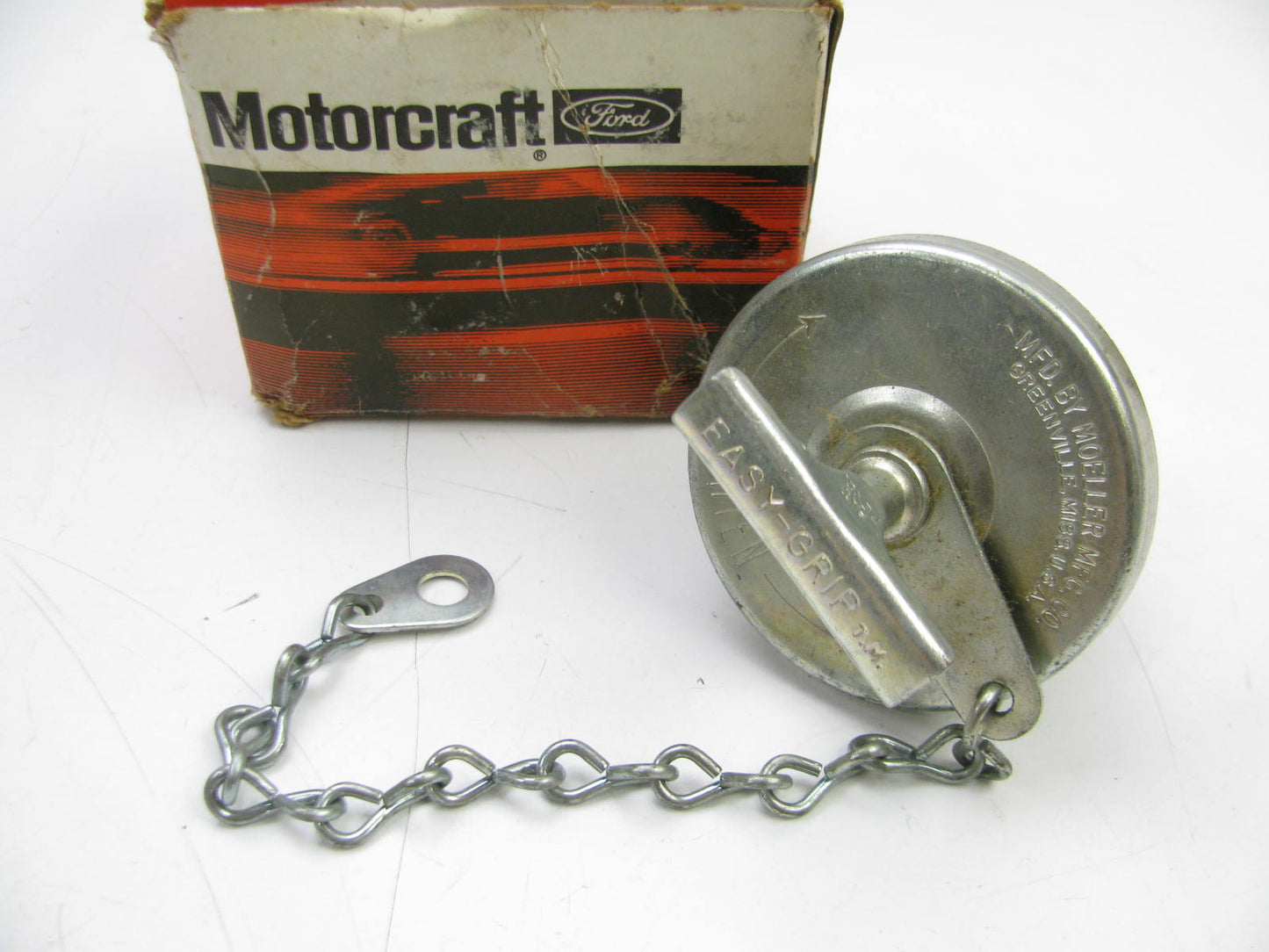 Motorcraft EC-671 Engine Oil Filler Cap For Ford L-Series W/ CAT Diesel