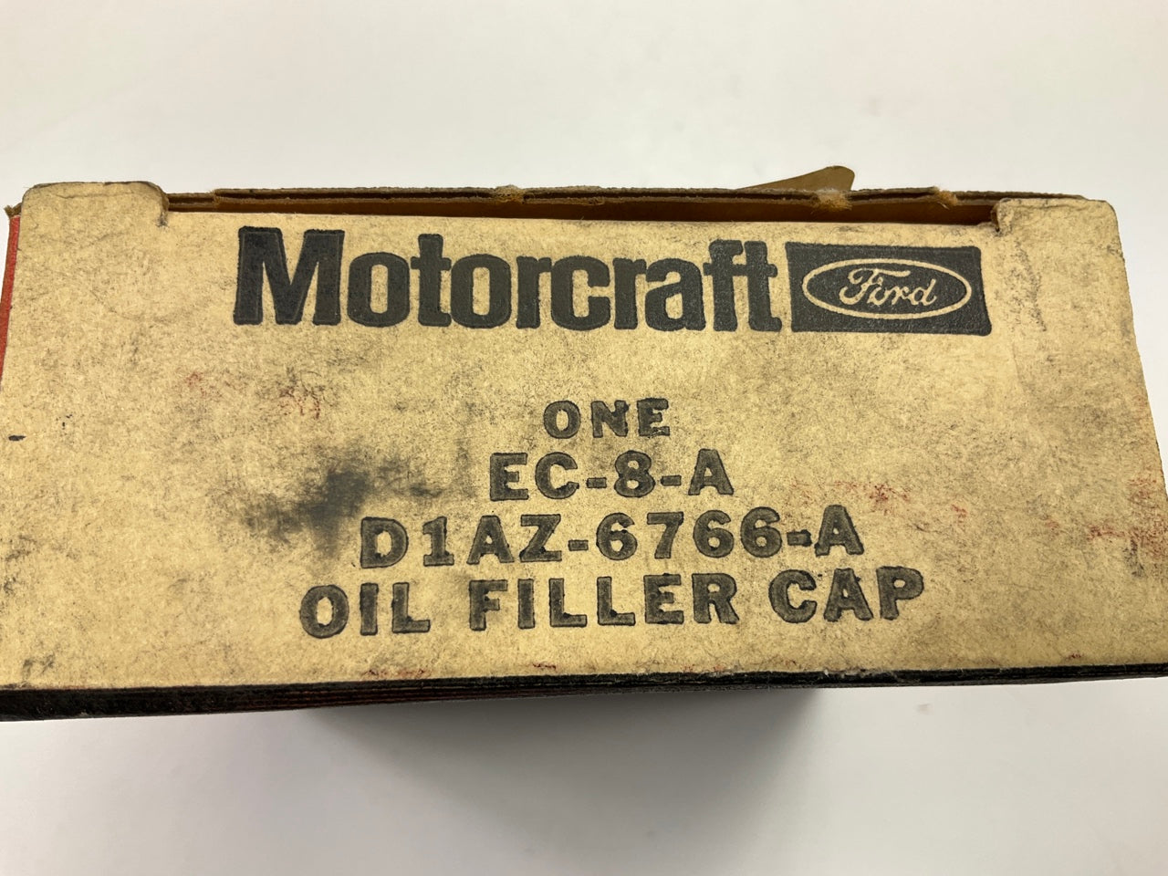 Motorcraft EC8A Twist-On Engine Oil Filler Cap W/ PCV Hole - D1AZ-6766-A