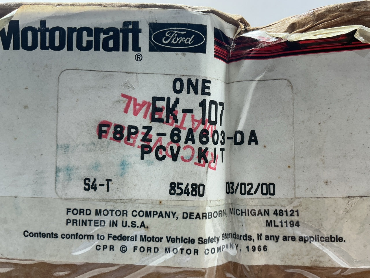 Missing 1 Nut - 1998 ESCORT 2.0L SPLIT PORT INDUCTION PCV Freezing Service Kit