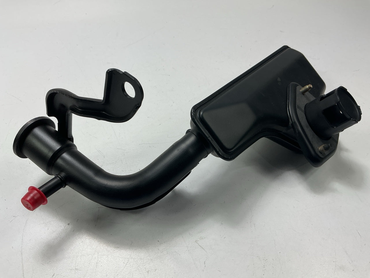 Missing 1 Nut - 1998 ESCORT 2.0L SPLIT PORT INDUCTION PCV Freezing Service Kit