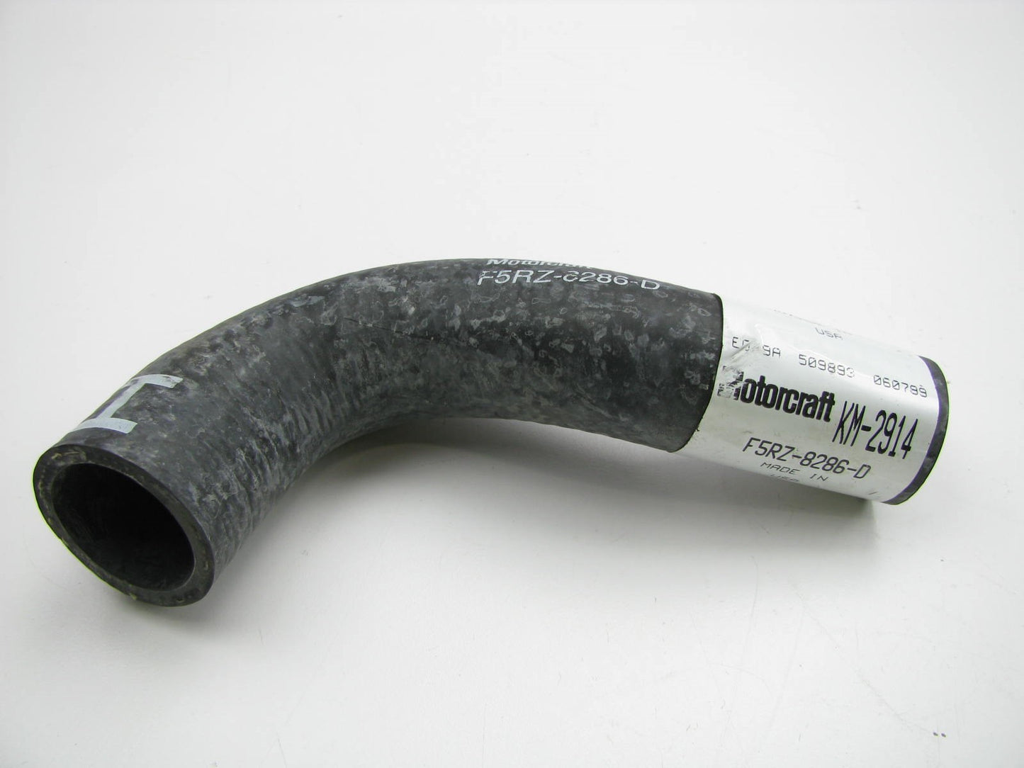 NEW OEM Motorcraft KM-2914 Lower Curved Radiator Coolant Hose Ford F5RZ-8286-D