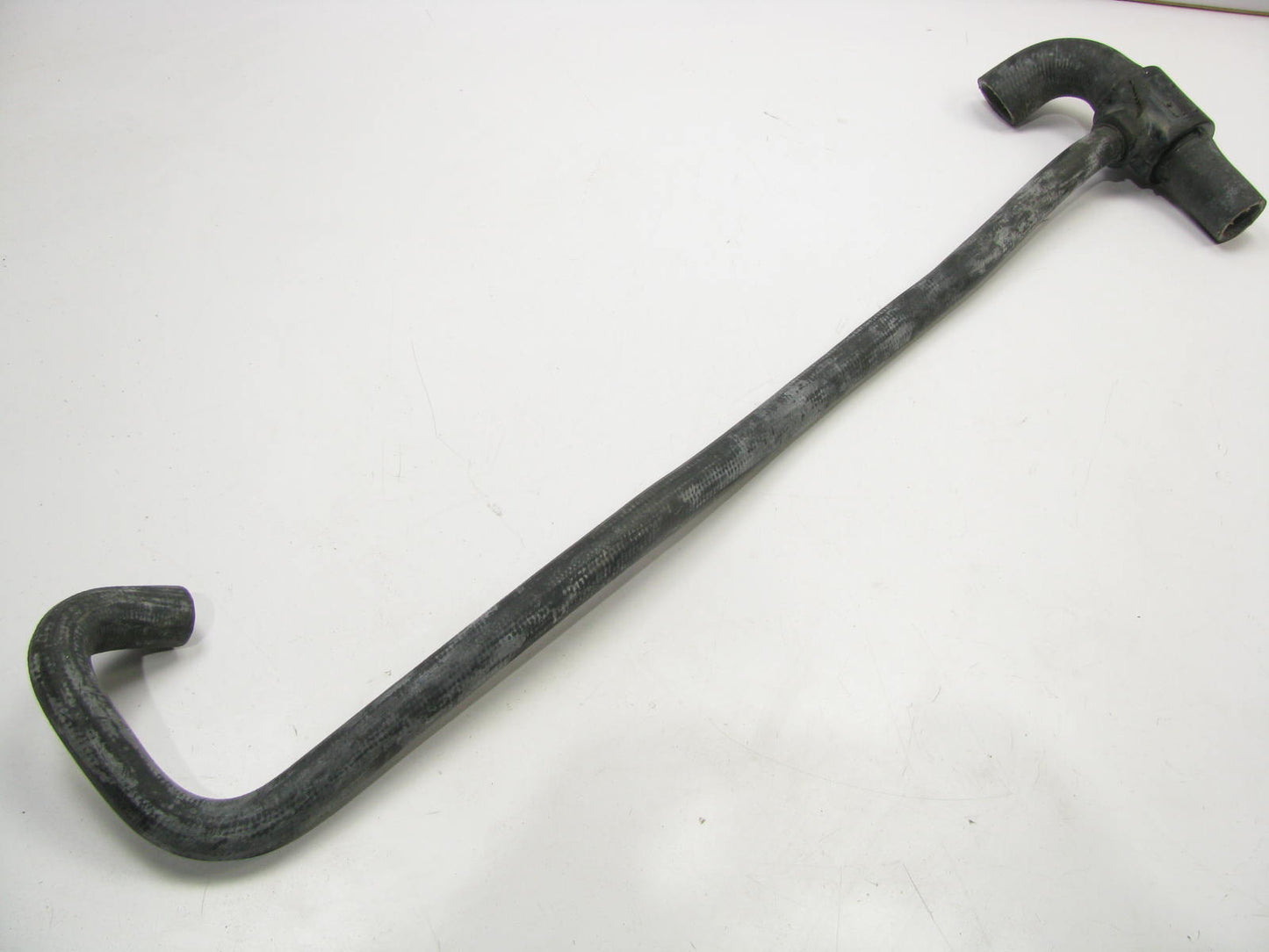 Motorcraft KM-2986 Radiator Lower Coolant Hose - F5AZ-8286-C