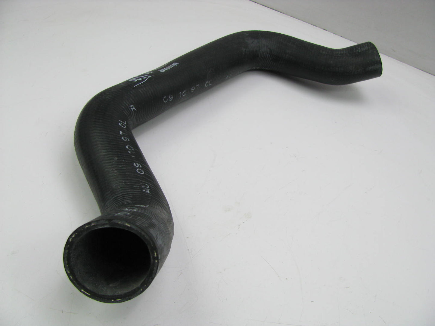 Motorcraft KM1599 Upper Radiator Coolant Hose 1985-1987 F-250 F-350 7.5L 460 V8