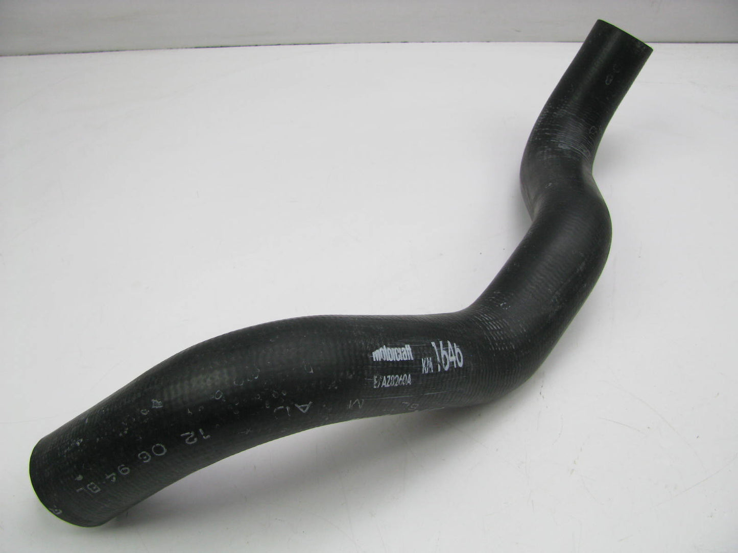 Motorcraft KM1646 Upper Molded Radiator Coolant Hose - E7AZ-8260-A