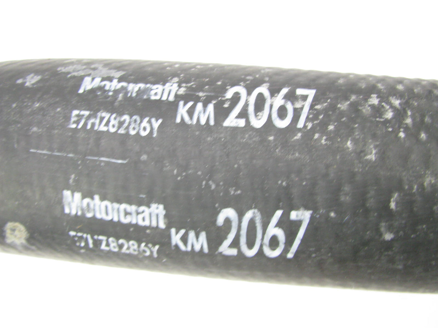 Motorcraft KM2067 Lower Radiator Coolant Hose For 1989 Ford L-Series 3306