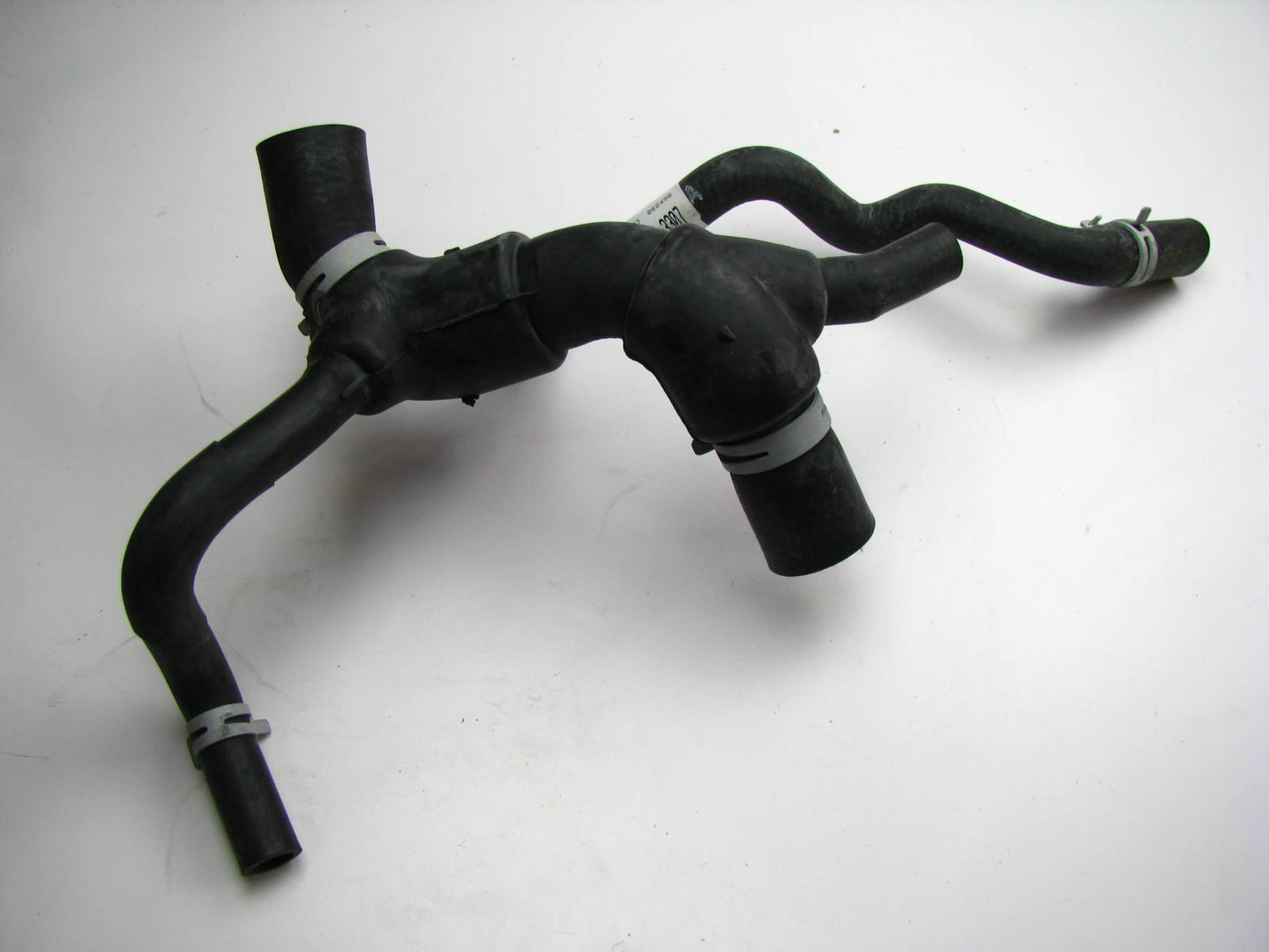 Motorcraft KM3307 Radiator LOWER Coolant Hose 98-00 Contour Mystique 2.0L AUTO.