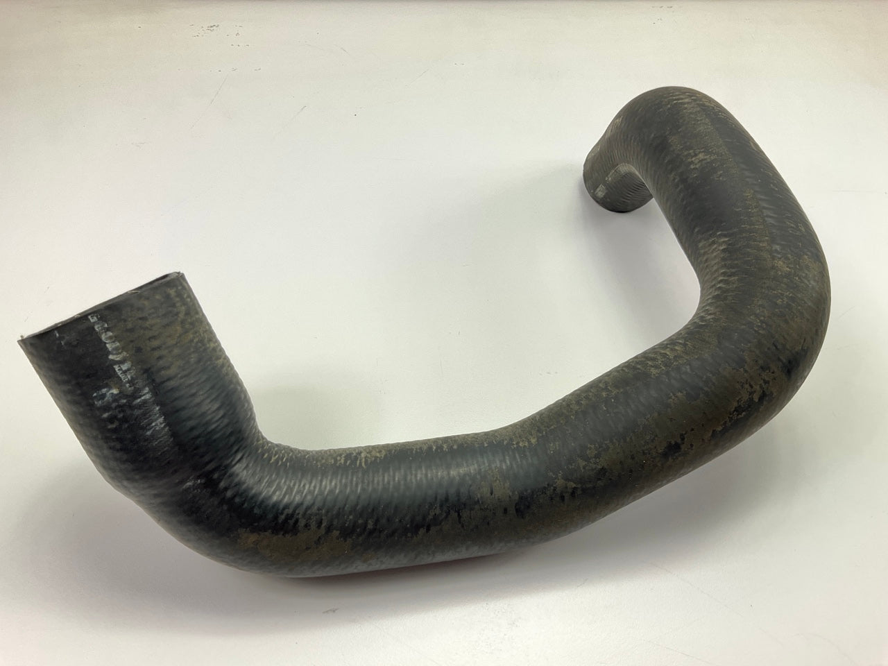 Motorcraft KM370 Radiator Coolant Hose, Lower - 1971-1977 Maverick, Comet 250 I6