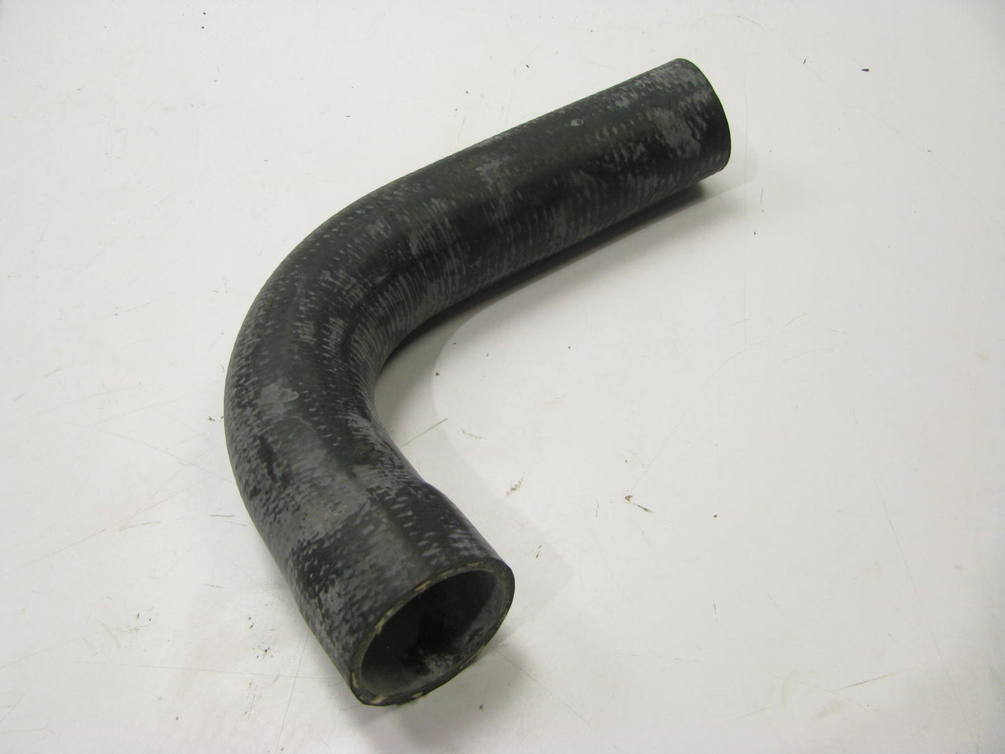 Motorcraft KM835 Upper Radiator Coolant Hose - D5HZ-8260-C