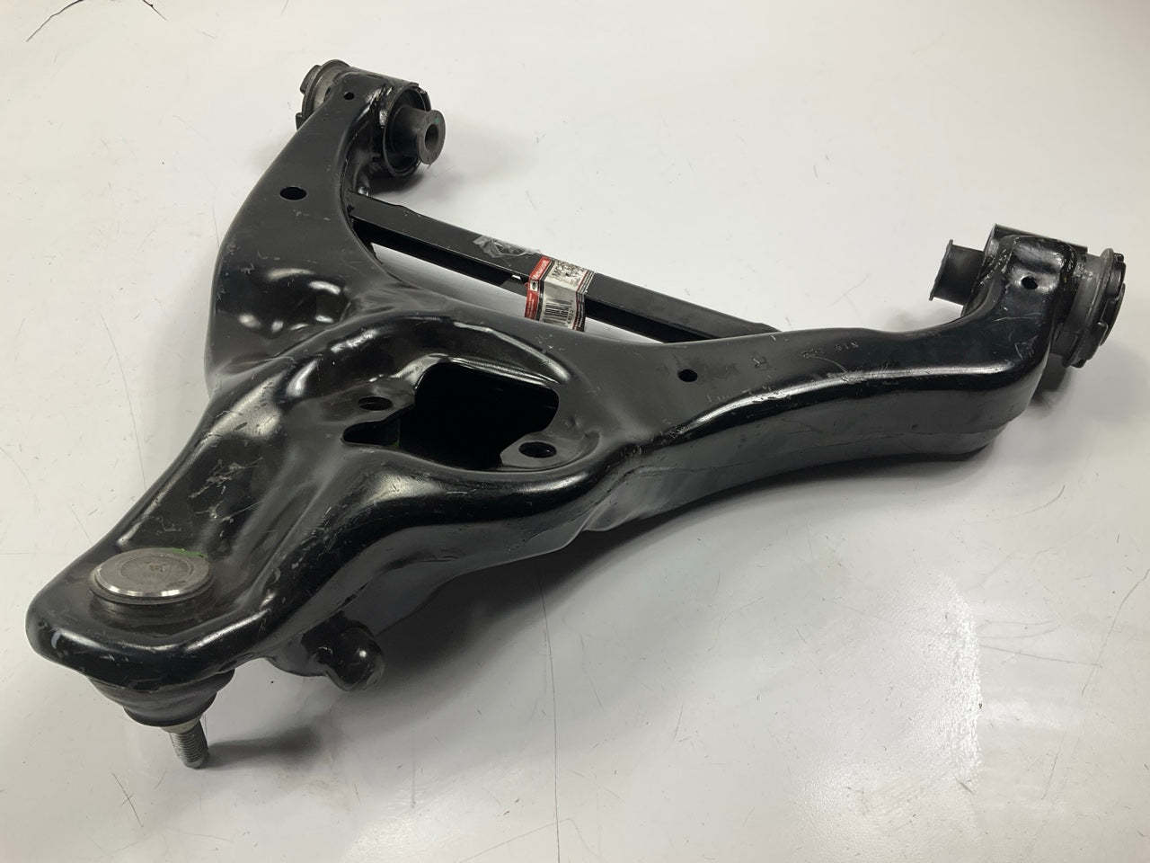 Motorcraft MCF-2361 Front Right Lower Control Arm & Ball Joint - FL3Z-3078-B