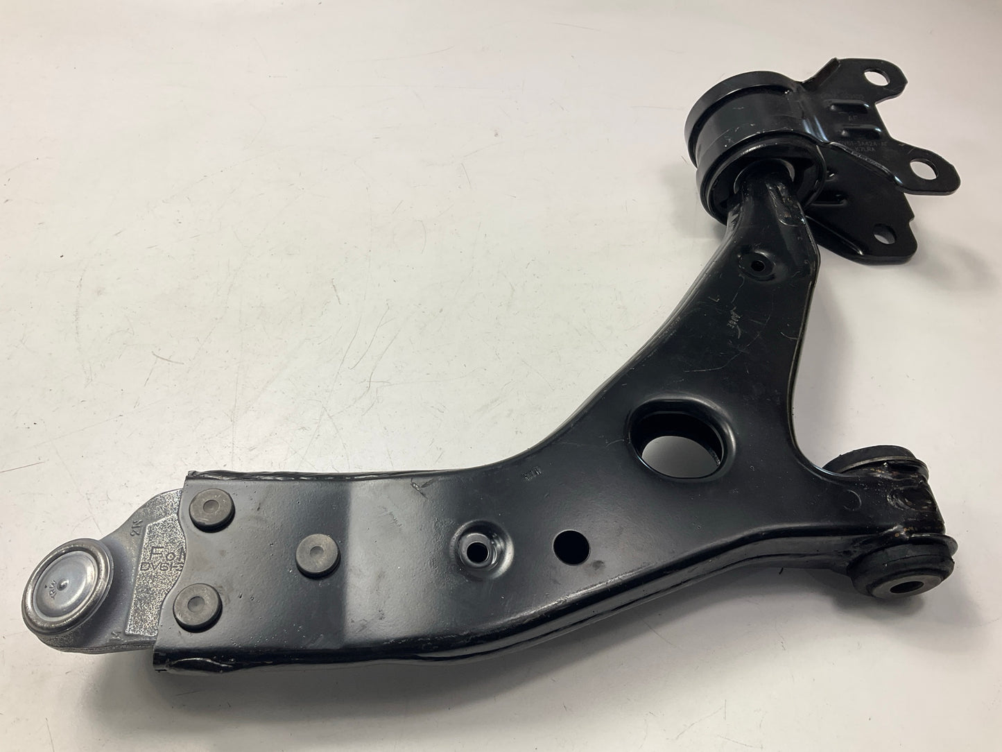 Motorcraft MCF2338 Suspension Control Arm & Ball Joint, Front Left Lower