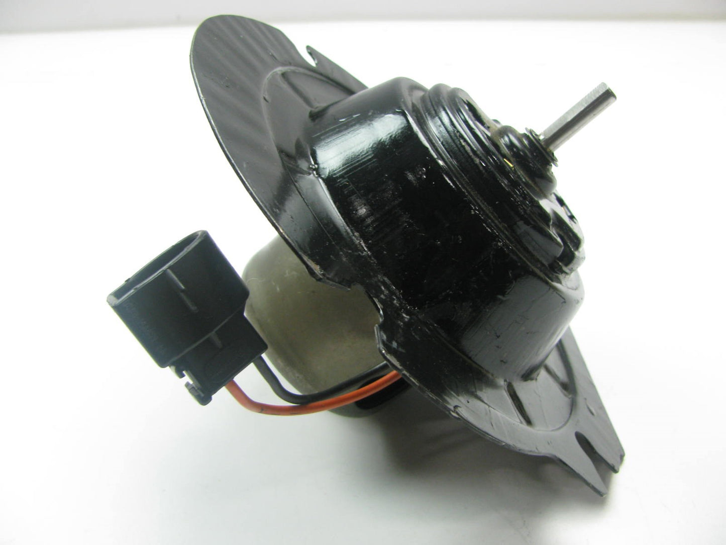 NEW OEM Motorcraft MM-356 Blower Motor 1975-1980 Ford Granada #  D6DZ-19805-A