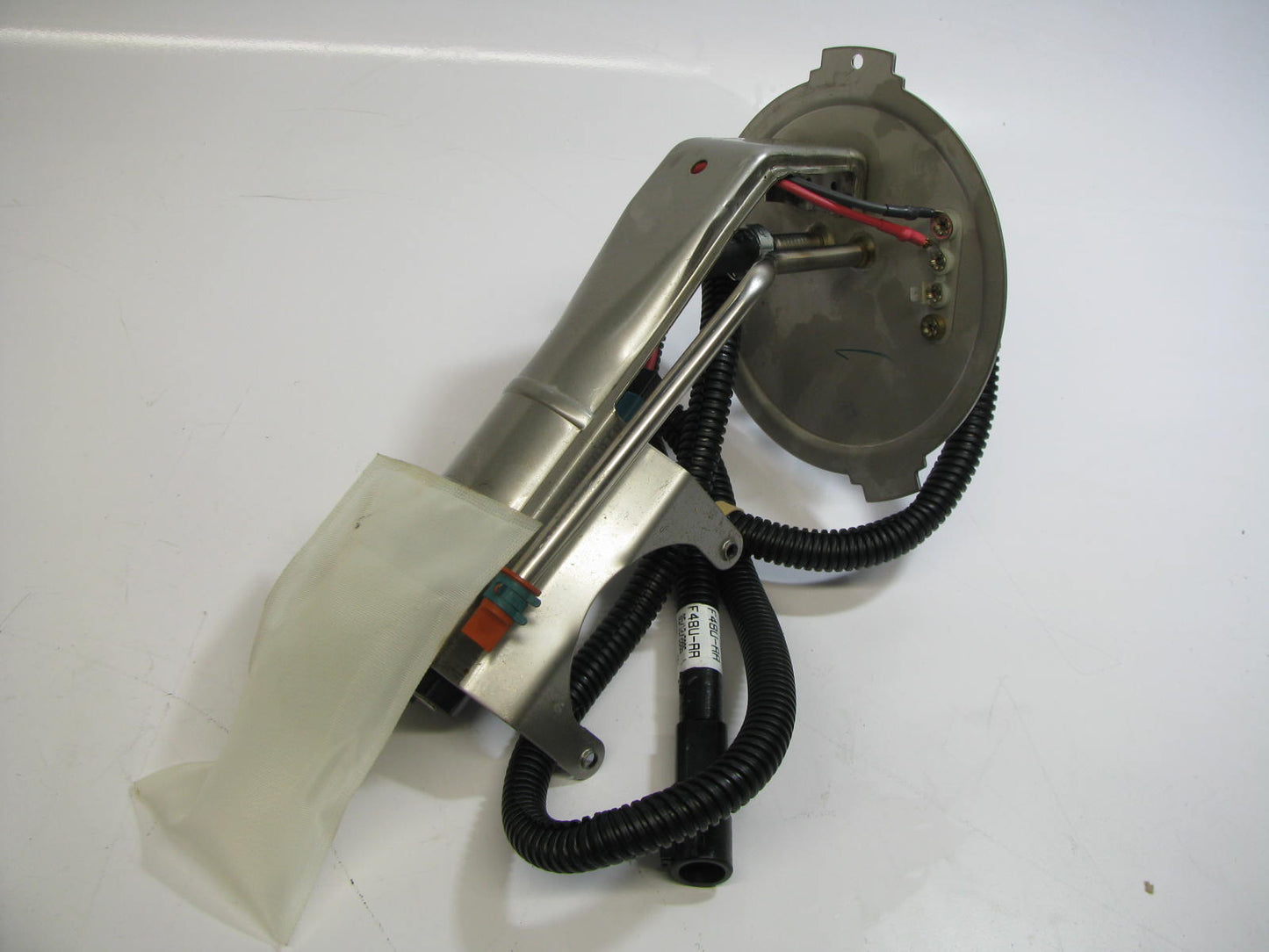 Motorcraft PFB-10 Electric Fuel Pump OEM 1996-1997 Ford Windstar  F68Z-9A407-BA