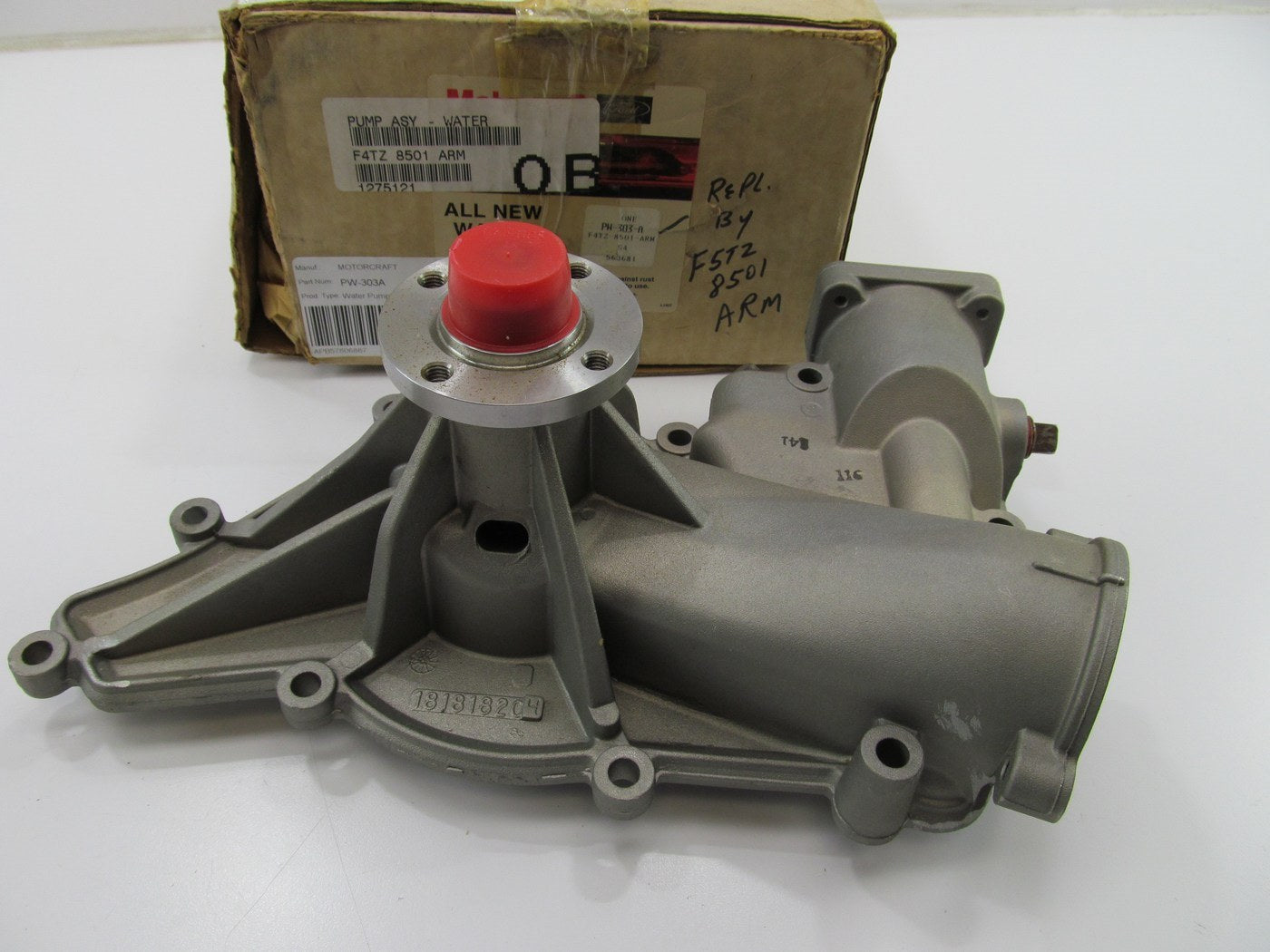 Motorcraft PW-303A Enigine Water Pump 1994-1995 FORD 7.3L Powerstroke Diesel V8