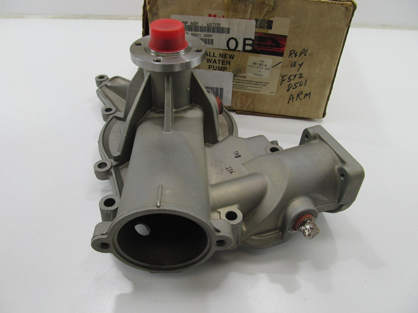 Motorcraft PW-303A Enigine Water Pump 1994-1995 FORD 7.3L Powerstroke Diesel V8