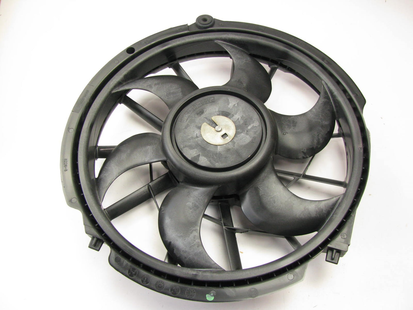 Motorcraft RF155 Engine Cooling Fan - 2002-2004 Taurus Sable 3.0L DURATEC DOHC