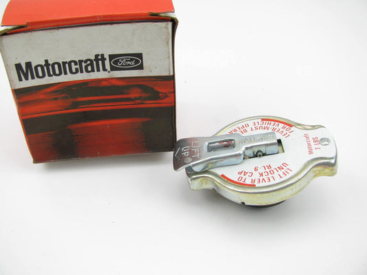 Motorcraft RL-9 Radiator Safety Pressure Release Cap - 7 PSI - 1952-1954 Ford