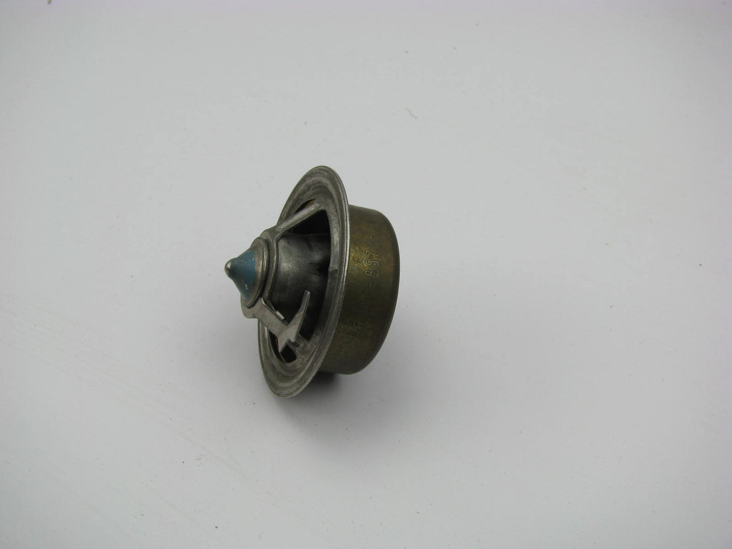 NOS Motorcraft RT-1032 Thermostat OEM FORD # E2DZ-8575-A.