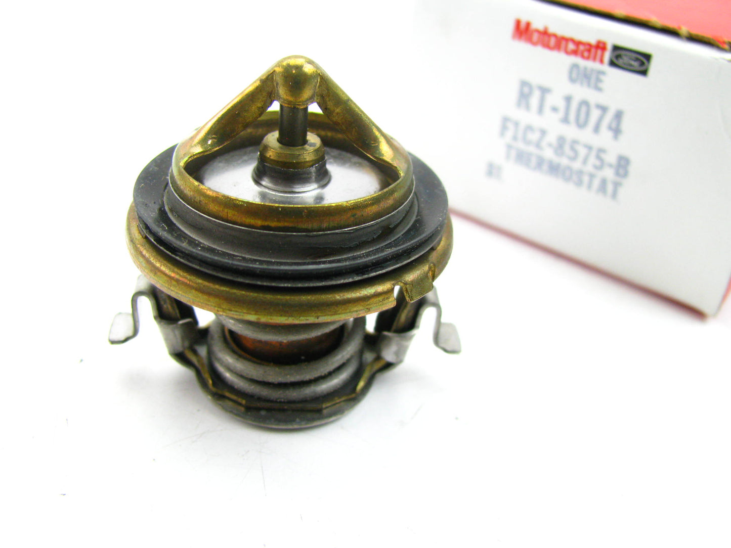 NEW GENUINE Motorcraft RT1074 Engine Coolant Thermostat - OEM Ford F1CZ-8575-B