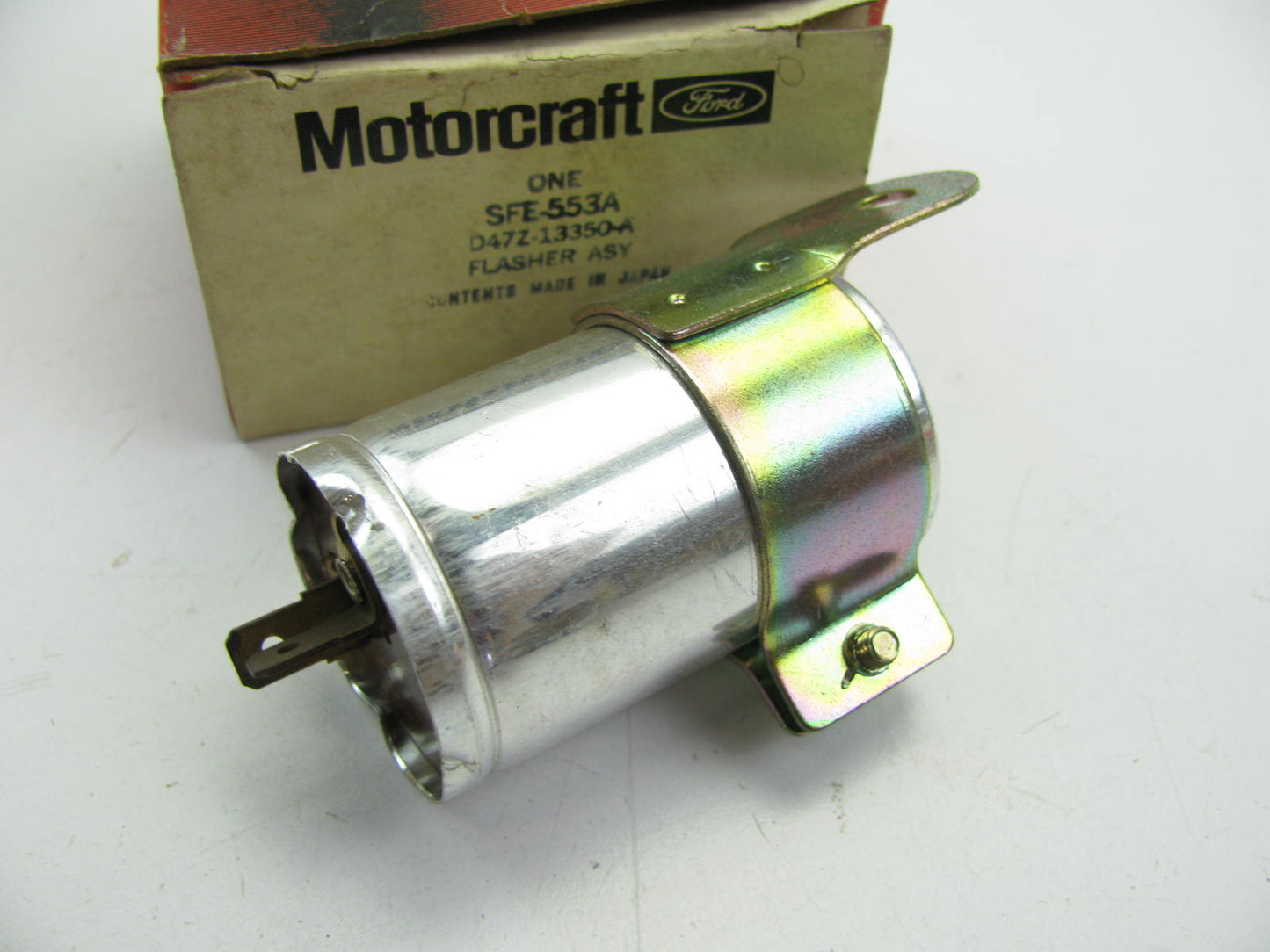 Vintage Motorcraft SFE-553A Flasher Relay OEM 1974 Ford Courier # D47Z-13350-A