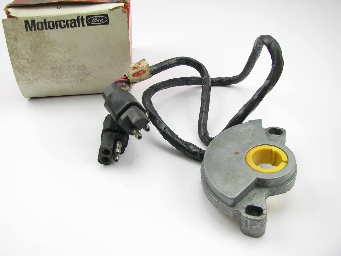 NOS Motorcraft SW1148 Neutral Safety Switch C6 Auto Trans OEM Ford D2ZZ-7A247-C