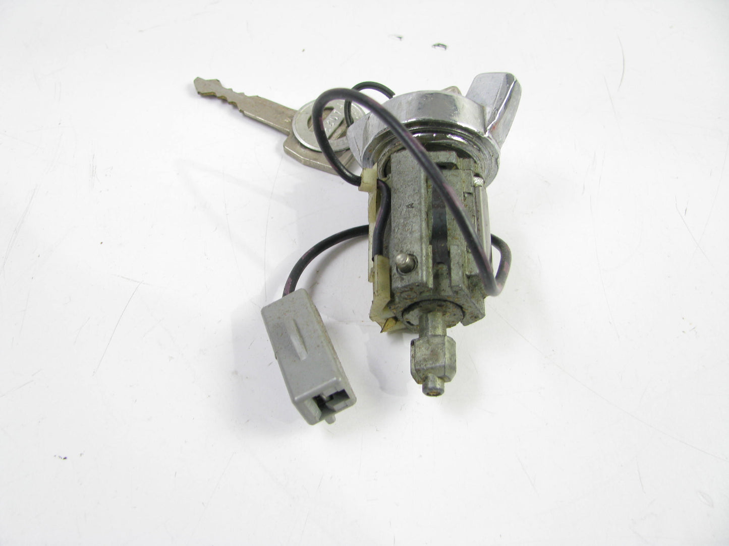 Motorcraft SW-1543 Ignition Lock Cylinder & Keys - D9AZ-11582-A