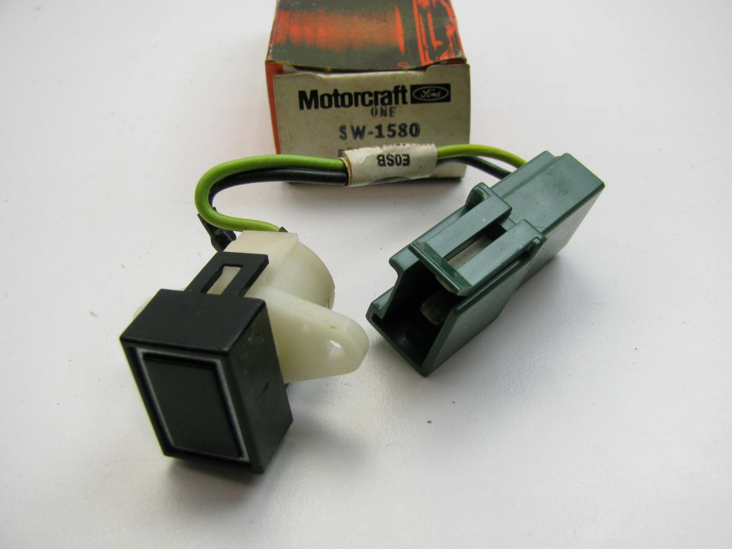 Motorcraft SW-1580 Console Courtesy Lamp Switch 1980-1982 Cougar Thunderbird