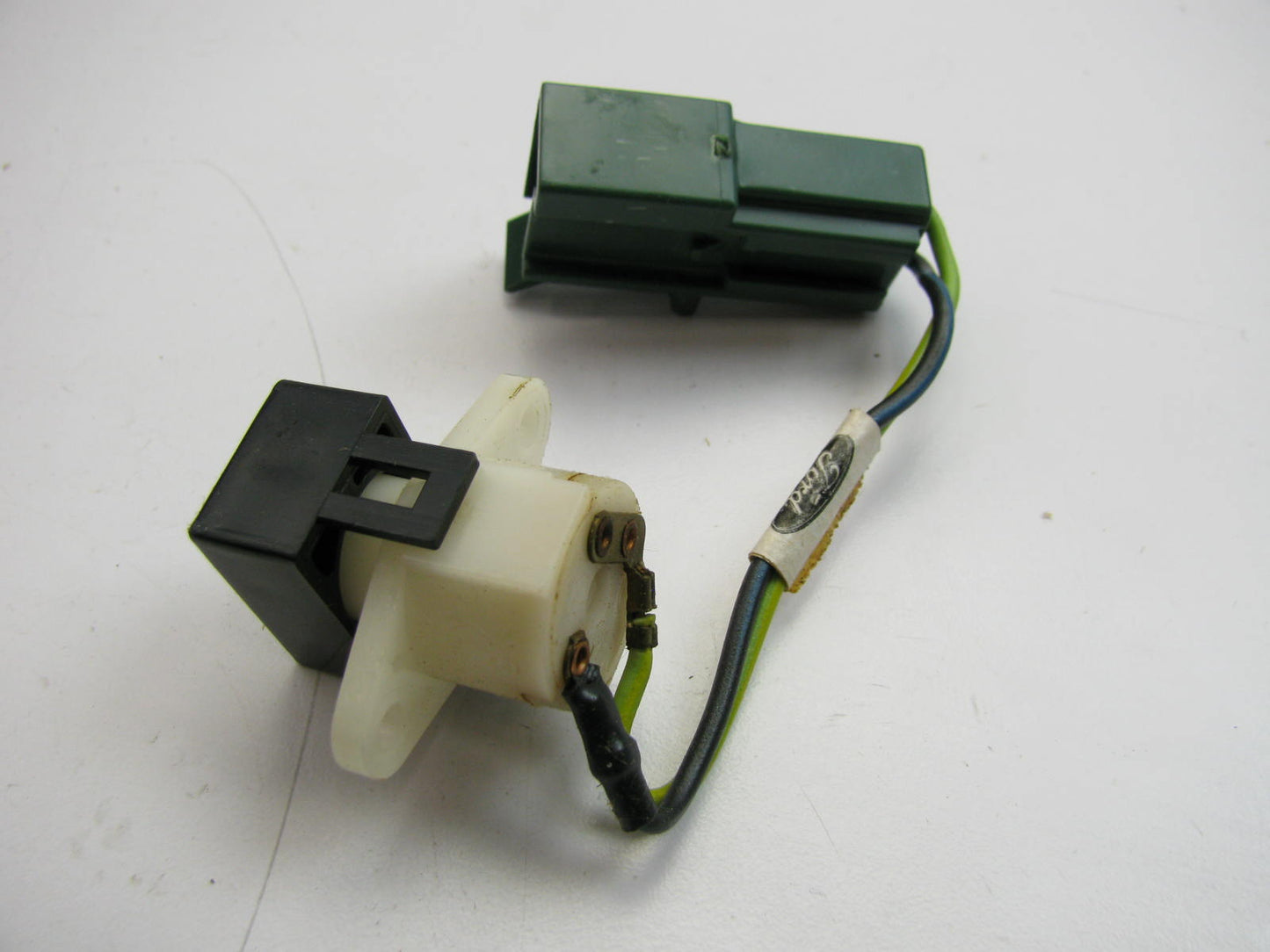 Motorcraft SW-1580 Console Courtesy Lamp Switch 1980-1982 Cougar Thunderbird