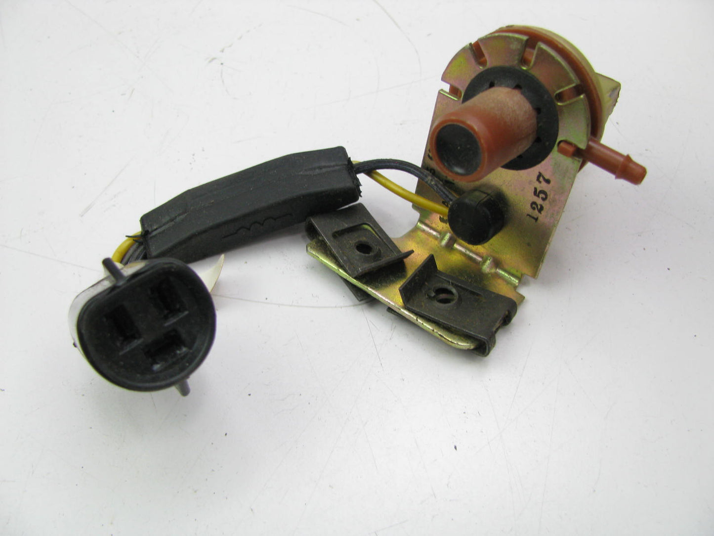 Motorcraft SW-1628 Ignition Timing Vacuum Switch 1980 Ford LTD 302 5.0L V8