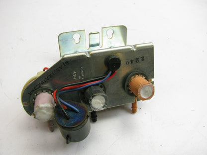 Motorcraft SW-1692 Distributor Modulator Valve E1AZ-12A182-J - UNKNOWN FITMENT