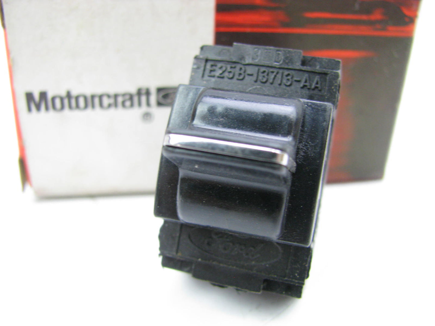 Motorcraft SW-1714 Reading Lamp Switch 1982-1983 Lincoln Continental