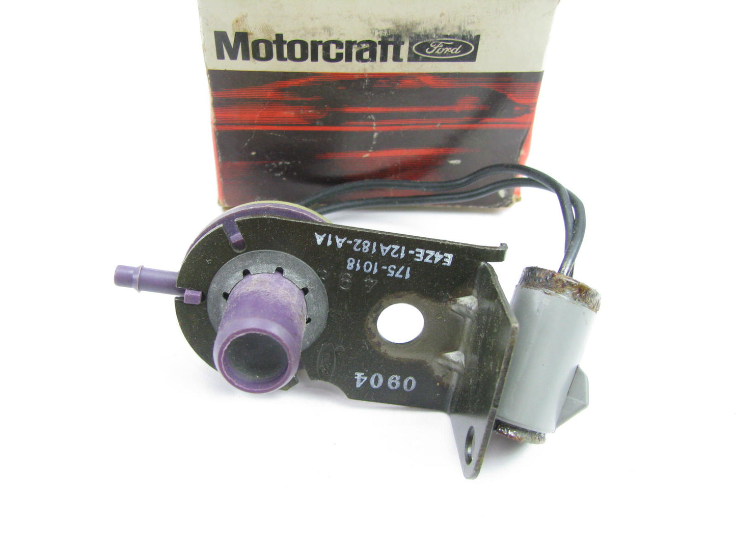 Motorcraft SW-1899 Distributor Modulator Sensor Valve - E4ZZ-12A182-A