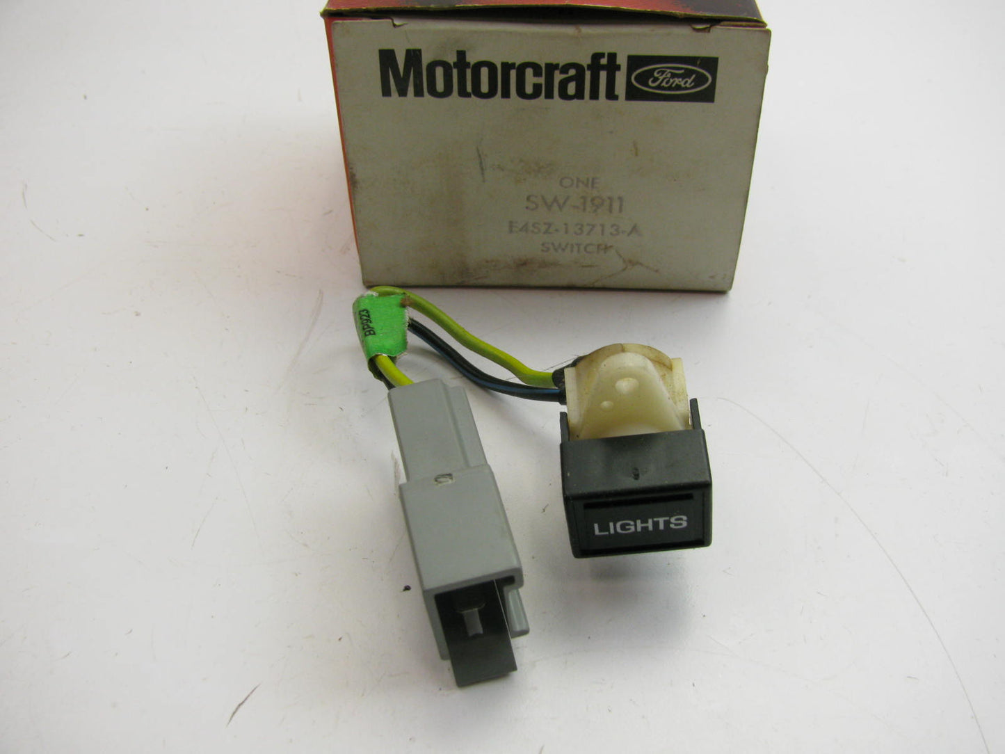 NEW GENUINE OEM Motorcraft SW-1911 Rear Door Courtesy Light Switch E4SZ-13713-A