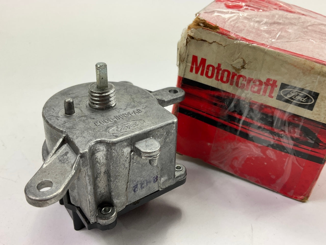 Motorcraft SW-1976 Headlight Headlamp Switch For 1986-1992 Taurus, 1990-92 Sable