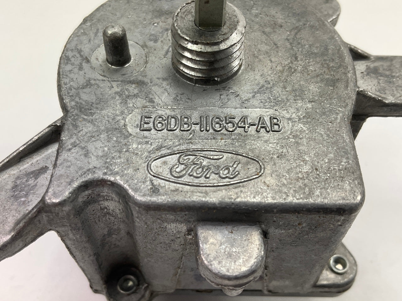 Motorcraft SW-1976 Headlight Headlamp Switch For 1986-1992 Taurus, 1990-92 Sable