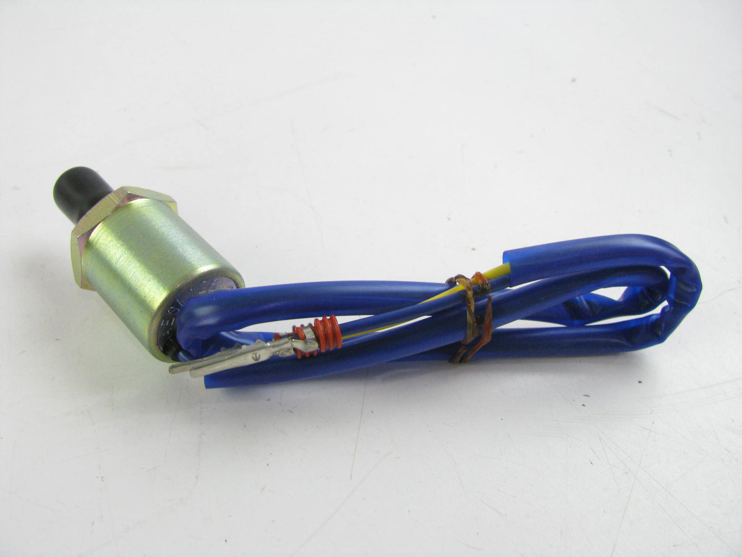 Motorcraft SW-2388 Ford F3HZ-10884-A Temperature Sender Assembly - Switch