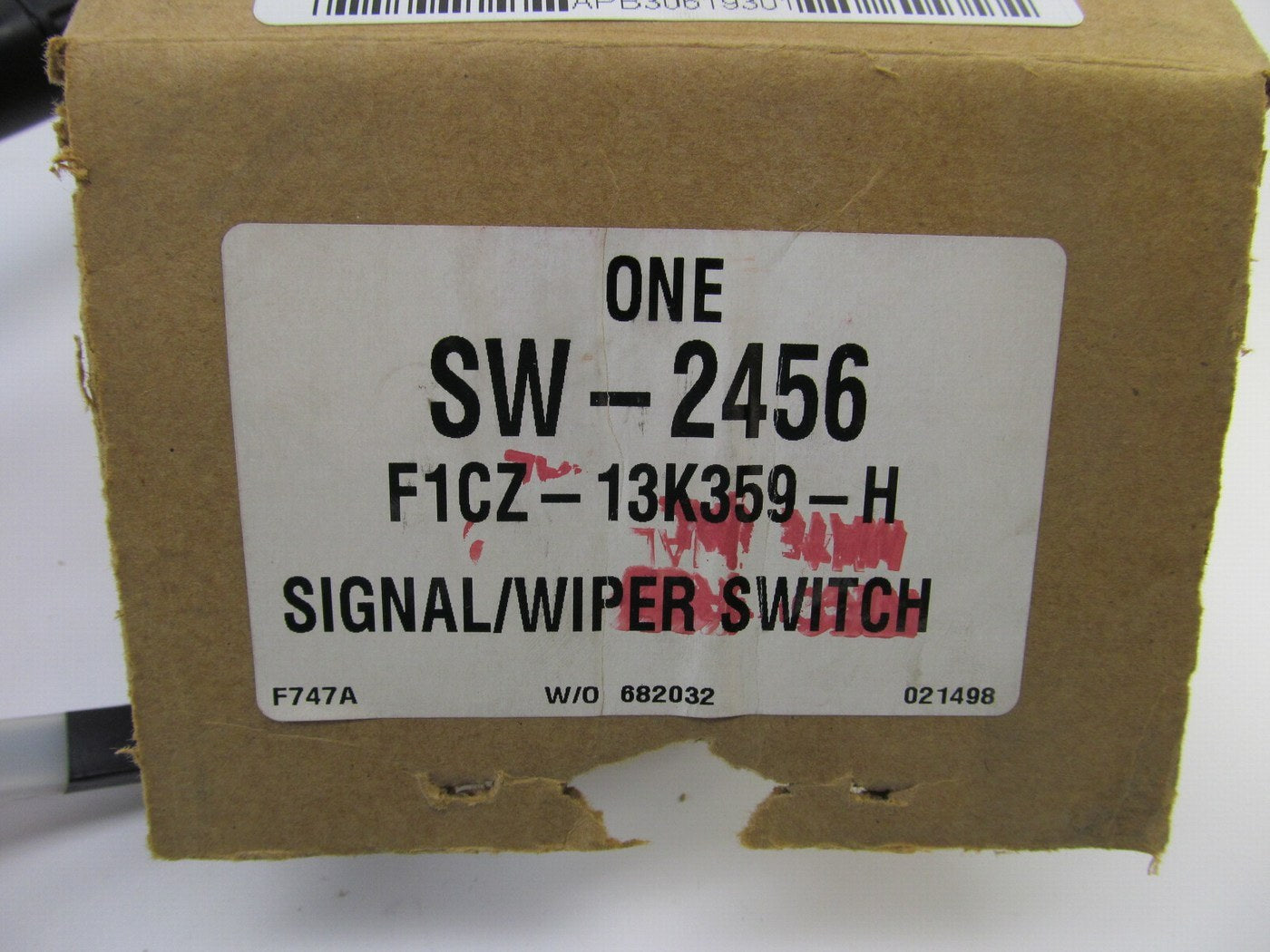 NEW GENUINE OEM Ford Motorcraft SW-2456 Turn Signal Wiper Combination Switch