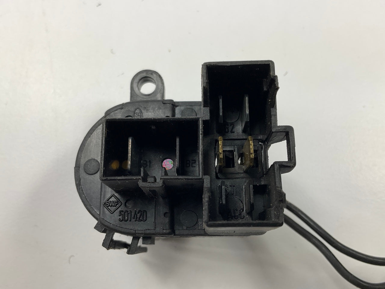 Motorcraft SW5062 Ignition Switch OEM Ford F4CZ-11572-A - 1994-95 Escort, Tracer