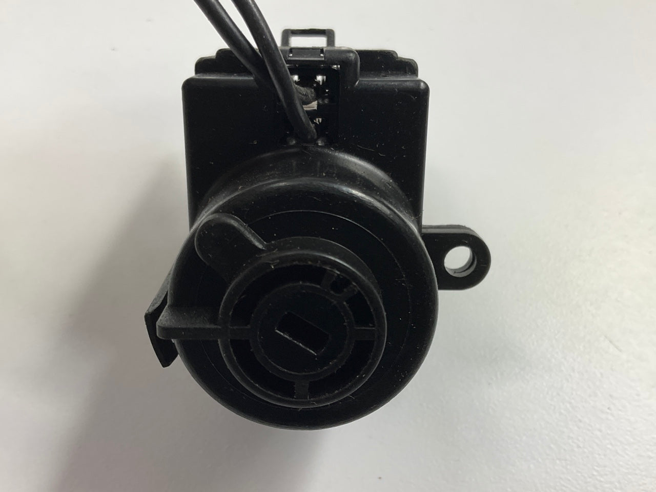 Motorcraft SW5062 Ignition Switch OEM Ford F4CZ-11572-A - 1994-95 Escort, Tracer