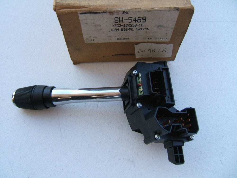 Motorcraft SW-5469 Turn Signal, Wiper, Hazard Combo Switch - 1990-1993 Town Car