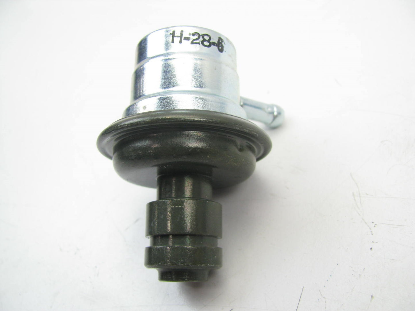 New OEM Motorcraft Automatic Transmission Modulator Valve TM-70 E4SZ-7A377-A