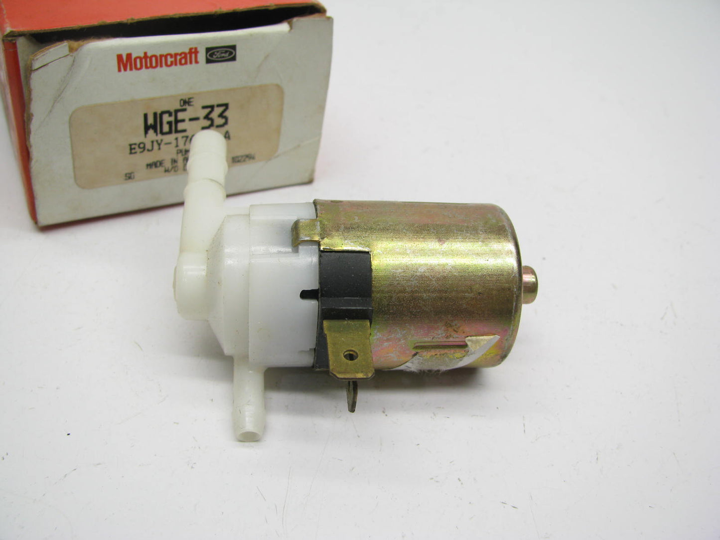 Motorcraft WGE-33 Windshield Washer Pump For 1991-1994 Mercury Capri