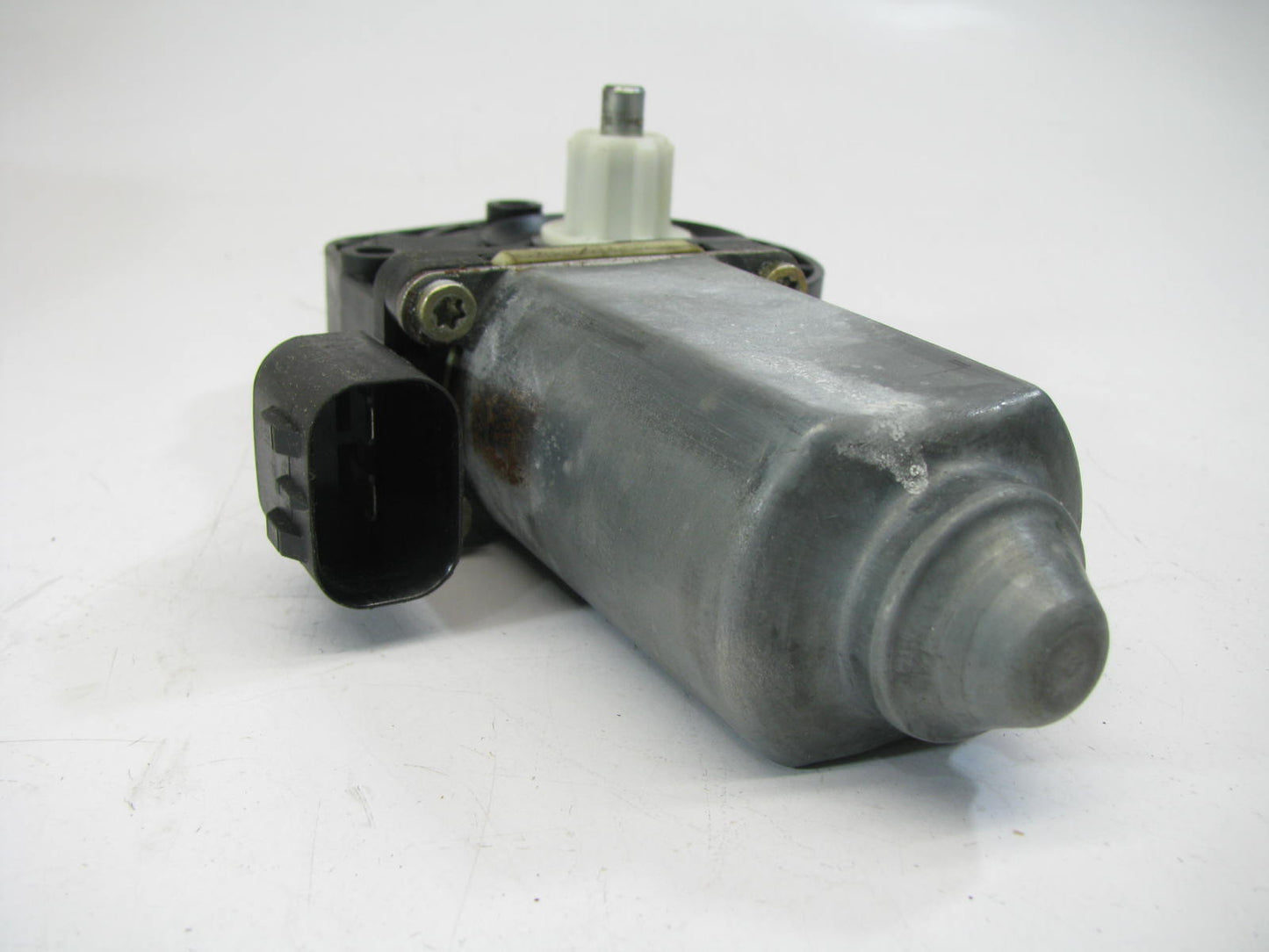 Motorcraft WLM-105-RM Reman Power Window Motor - Front Left