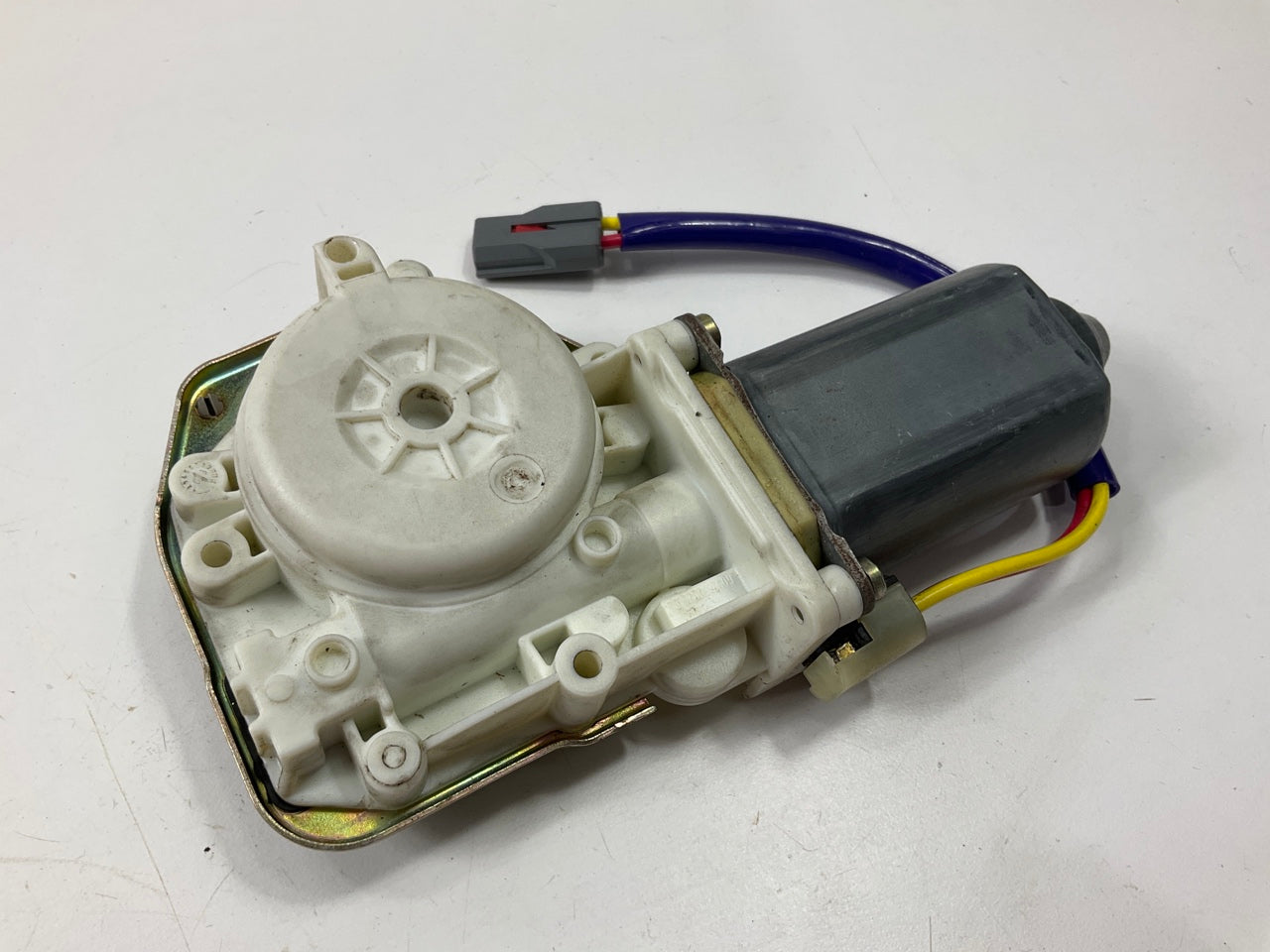 REMAN. Motorcraft WLM-95-RM Front Left Power Window Motor For 1999 Ford F-250