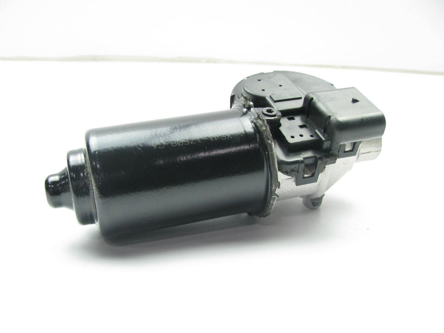 NEW OEM Motorcraft WM-546 Front Windshield Wiper Motor - 2000-2002 Ford Focus