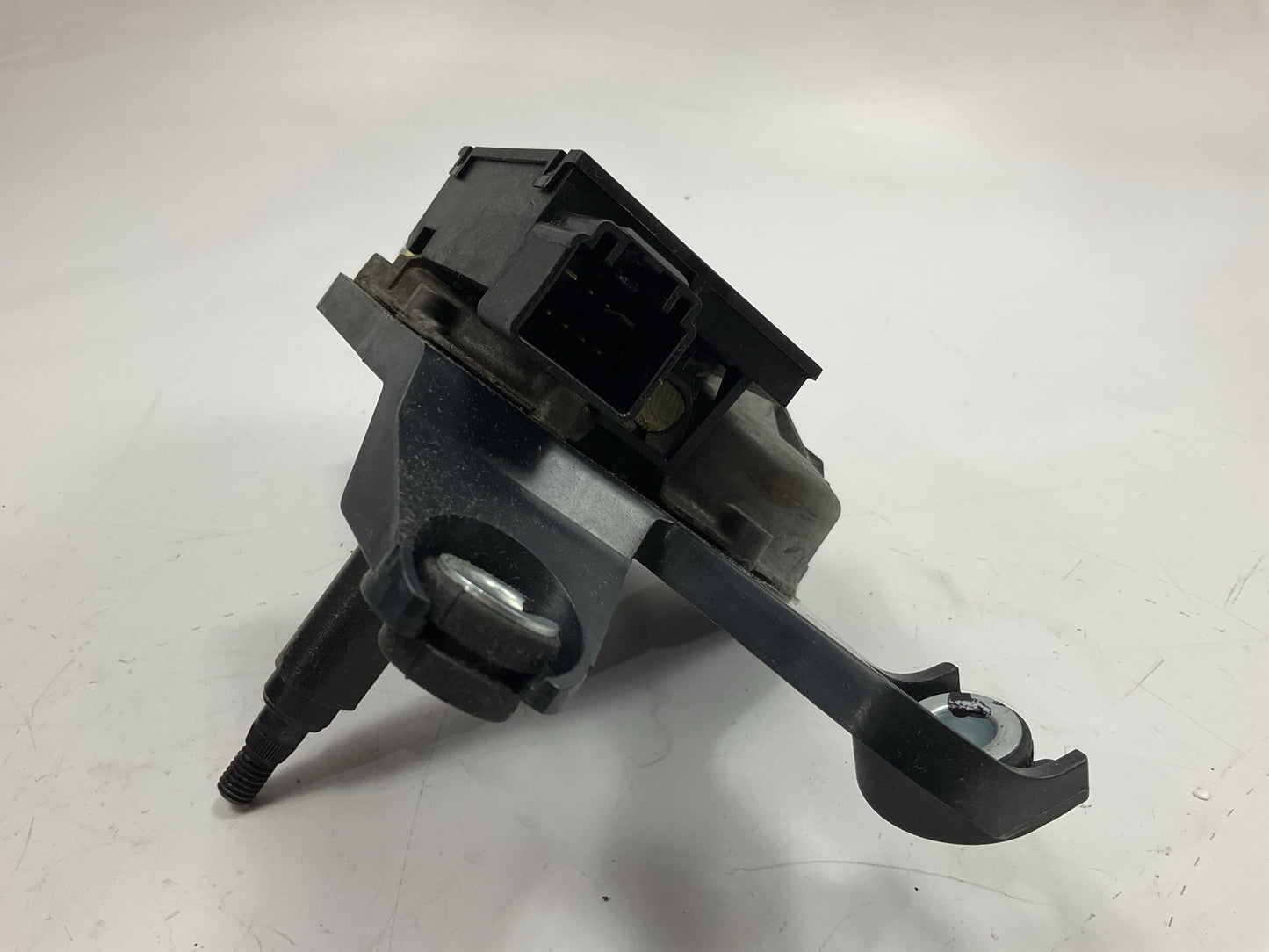 REMAN. Motorcraft WM-688 Rear Window Wiper Motor For 2007 Edge, MKX
