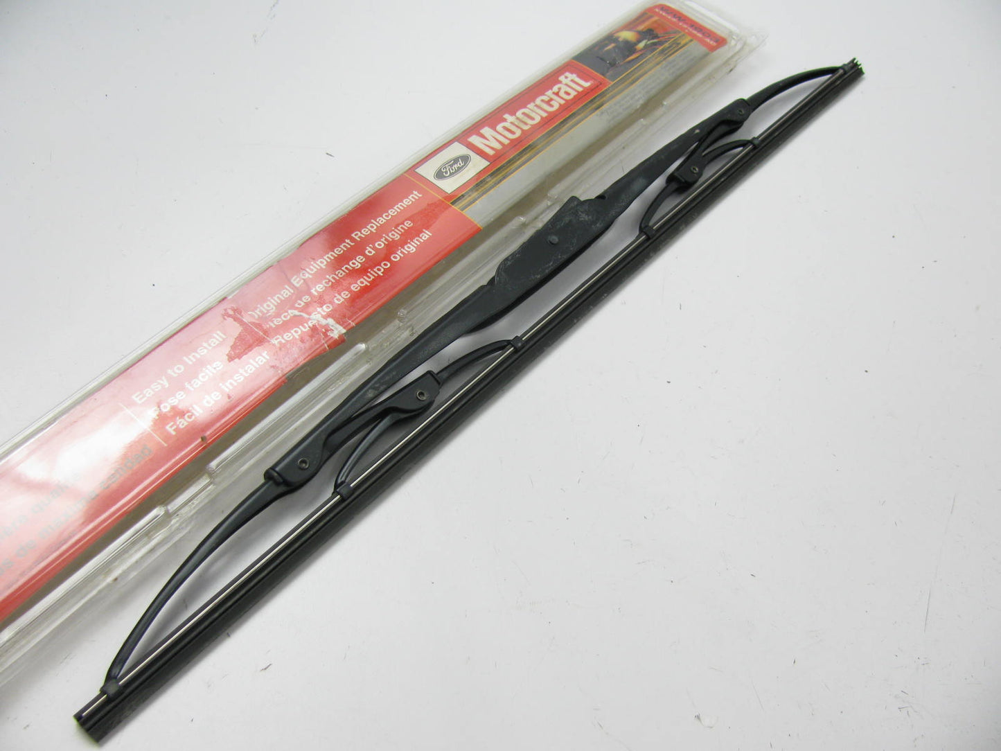 Motorcraft WW-1903 Front Windshield Wiper Blade For 2000-2005 Lincoln LS