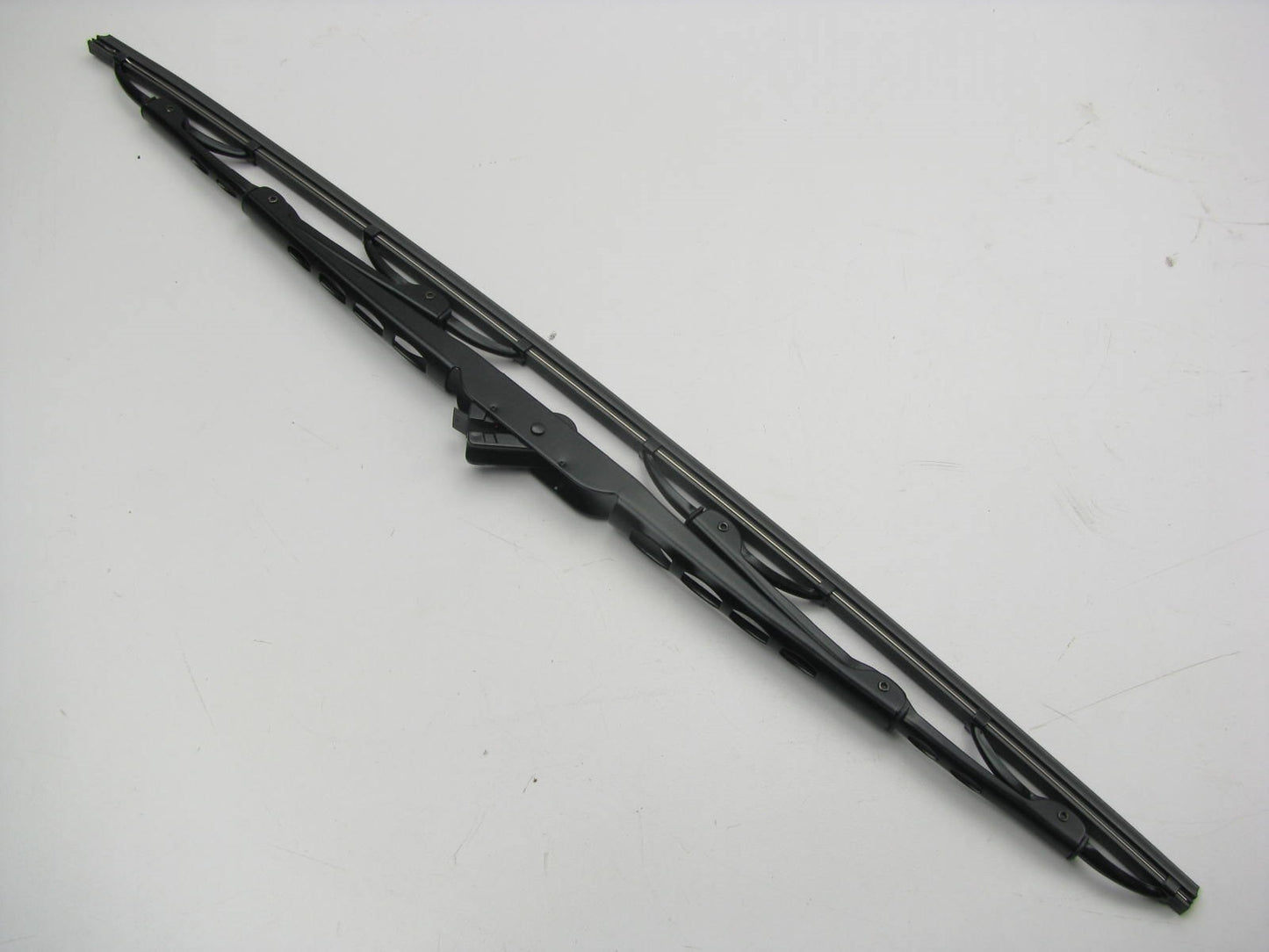 Motorcraft WW2037 20'' Windshield Wiper Blade - Left - OEM Ford 6L8Z-17528-AA